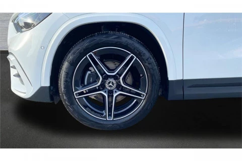 Mercedes-Benz GLA GLA 200 D