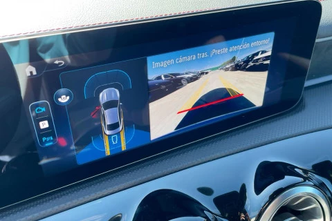 Mercedes-Benz CLA CLA 200