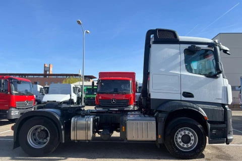 Mercedes-Benz Actros 1851 LS