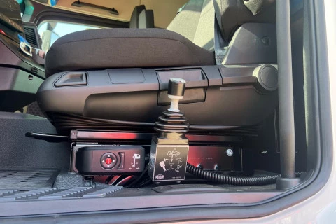 Mercedes-Benz Actros 1851 LS