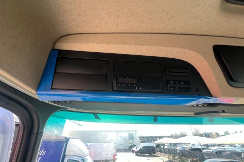 Mercedes-Benz Actros 1851 LS