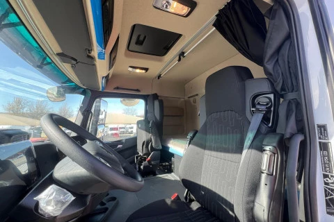 Mercedes-Benz Actros 1851 LS