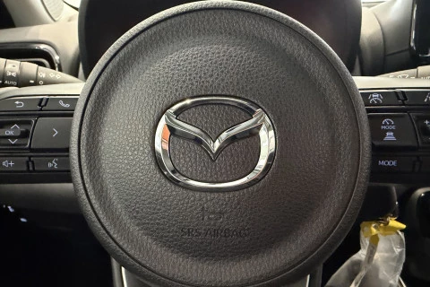 Mazda2 1.5 85 kW (116 CV) CVT Centre-line