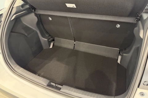 Mazda2 1.5 85 kW (116 CV) CVT Centre-line