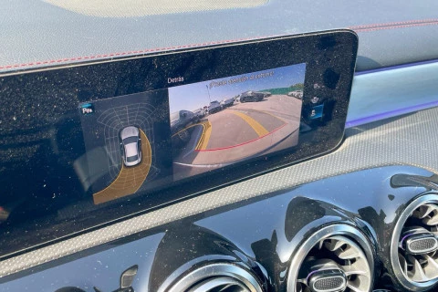 Mercedes-Benz CLA CLA 180