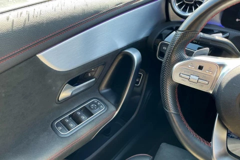 Mercedes-Benz CLA CLA 180