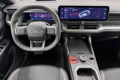 Jeep Compass Full Electric Jeep Compass BEV First Edi