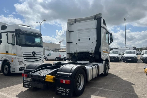 Mercedes-Benz Actros 1851 LS