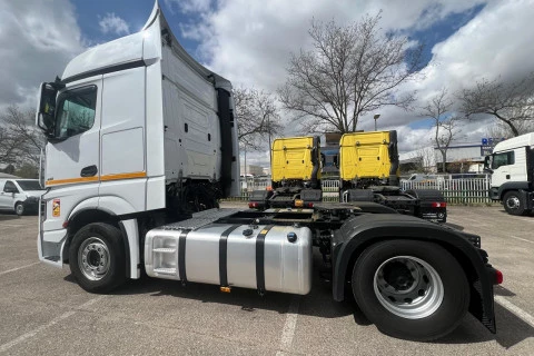 Mercedes-Benz Actros 1851 LS