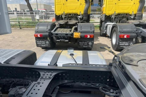 Mercedes-Benz Actros 1851 LS