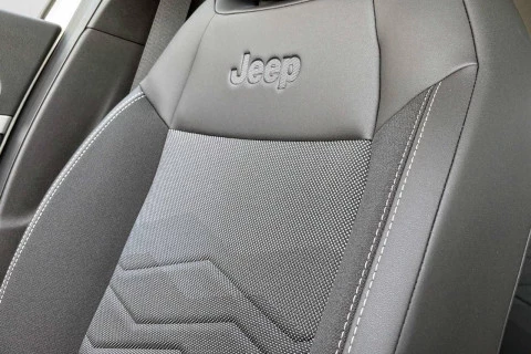 Jeep Avenger 1.2 eHybrid 74kW (100CV) Summit