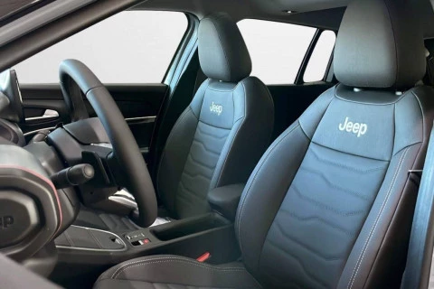 Jeep Avenger 1.2 eHybrid 74kW (100CV) Summit