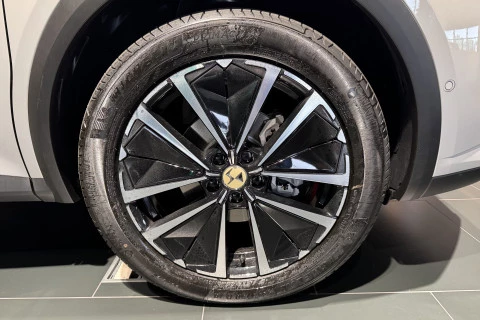 DS 7 BlueHDi 130 AT JULES VERNE