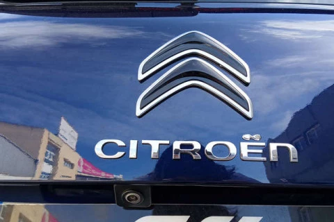 Citroën C5 Aircross PureTech 130 S&S Plus 96 kW (131 CV)