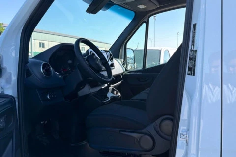 Mercedes-Benz Sprinter 315 CDI FURGÓN PRO LARGO