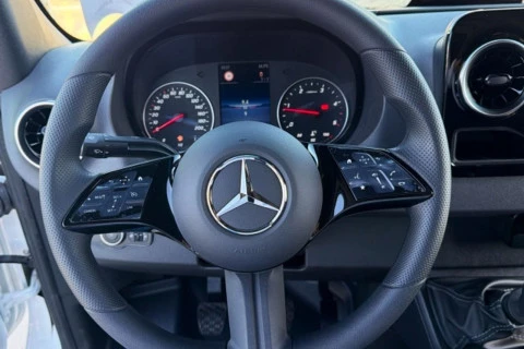 Mercedes-Benz Sprinter 315 CDI FURGÓN PRO LARGO
