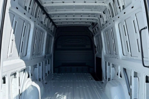 Mercedes-Benz Sprinter 315 CDI FURGÓN PRO LARGO