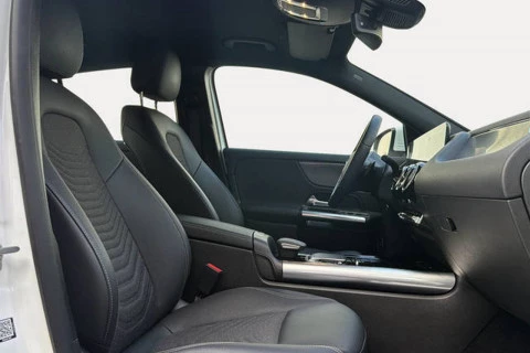 Mercedes-Benz GLA GLA 200 D