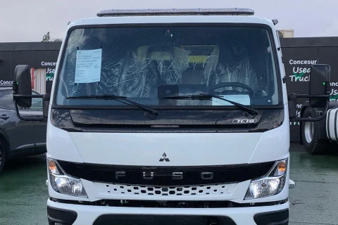 Mitsubishi Fuso Canter 7c18 7C18 + GRUA PORTACOCHES FOIMA
