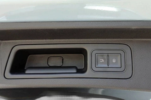 BYD SEAL U DM-i Comfort 160 kW (218 CV)