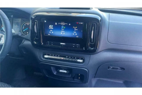 Mercedes-Benz Vito e-Vito 129 Tourer Pro Larga