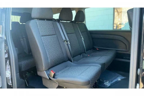 Mercedes-Benz Vito e-Vito 129 Tourer Pro Larga