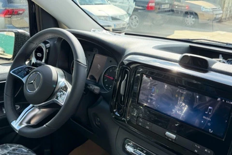 Mercedes-Benz Vito 114CDI AT 100kW Tourer Select Larga