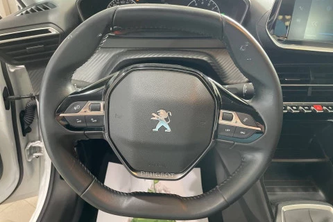 Peugeot 208 BlueHDi 73kW (100CV) Active