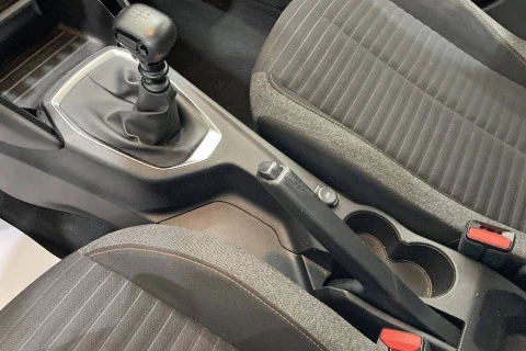 Peugeot 208 BlueHDi 73kW (100CV) Active