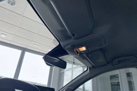 Peugeot 208 BlueHDi 73kW (100CV) Active