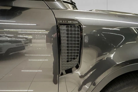 Land Rover Defender 110 3.0D I6 MHEV S 4WD Auto 183 kW (249 CV)