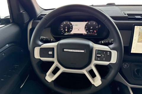 Land Rover Defender 110 3.0D I6 250 MHEV Auto 4WD 183 kW (249 CV)