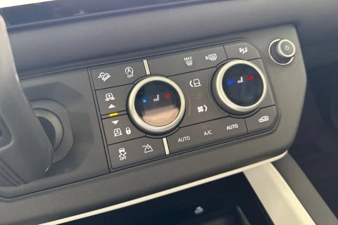 Land Rover Defender 110 3.0D I6 250 MHEV Auto 4WD 183 kW (249 CV)