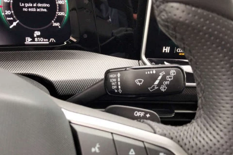 Volkswagen Golf R-Line 2.0 TDI 110 kW (150 CV) DSG