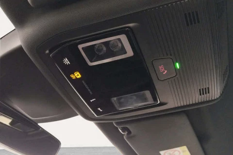 Volkswagen Golf R-Line 2.0 TDI 110 kW (150 CV) DSG