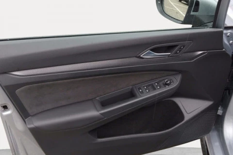 Volkswagen Golf R-Line 2.0 TDI 110 kW (150 CV) DSG