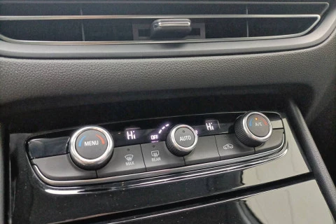 Opel Grandland 1.2 Turbo Business Edition