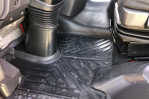 Mercedes-Benz Atego 1218 LNR + BOTELLERO