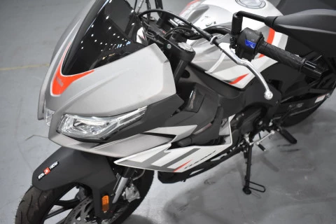 Aprilia Tuono 125 