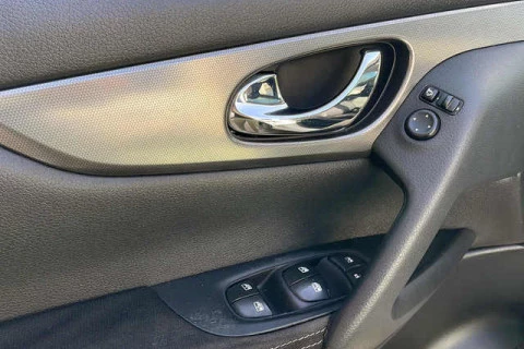 Nissan Qashqai DIG-T 115 N-Connecta 85 kW (115 CV)