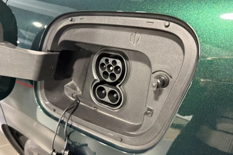 Leapmotor C10 C10 REEV 28.4 kWh Design REEV Hybrid A