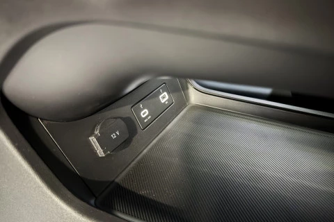 Leapmotor C10 C10 REEV 28.4 kWh Design REEV Hybrid A