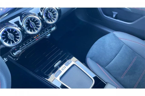 Mercedes-Benz Clase A A 250 e con tecnología híbrida EQ