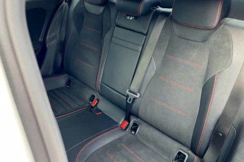 Mercedes-Benz Clase A A 200 d Sedán