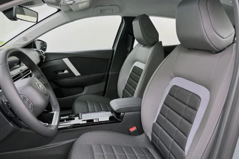 Citroën C4 Hybrid 145 ë-DCS6 Business Edition