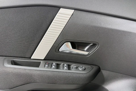Citroën C4 Hybrid 145 ë-DCS6 Business Edition