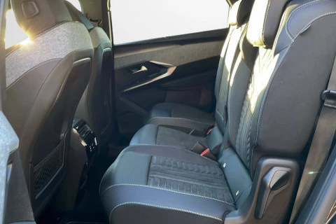 Peugeot 5008 Hybrid 1.2 107KW GT eDCS6