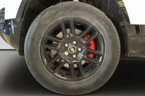 Land Rover Defender 110 D200 MHEV Standard 4WD Auto 147 kW (200 CV)