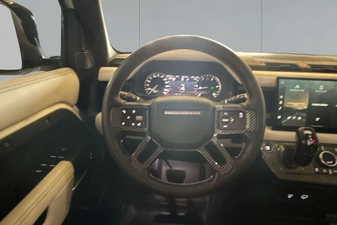 Land Rover Defender 110 D200 MHEV Standard 4WD Auto 147 kW (200 CV)
