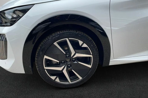 Peugeot 208 GT HYBRID 145 eDCS6